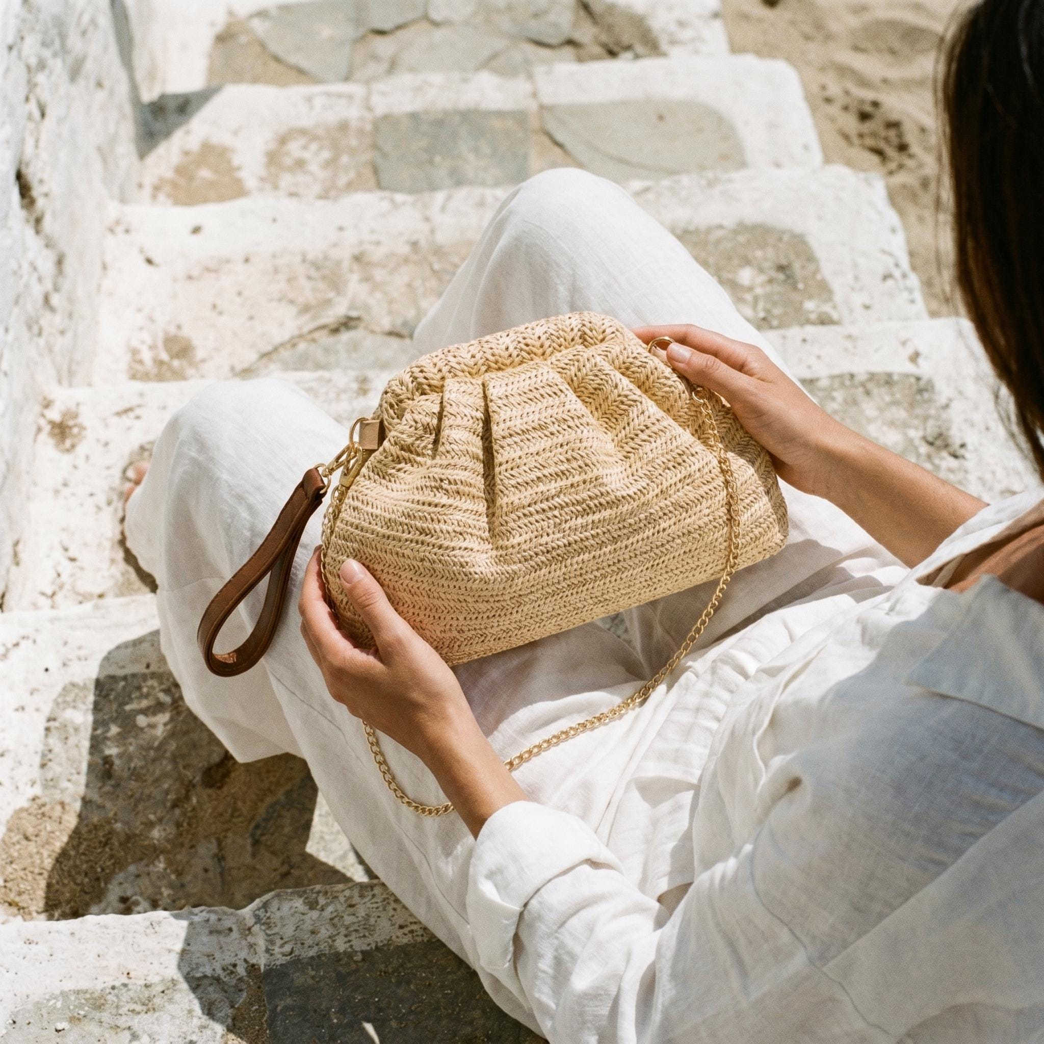 Ruched Straw Vacation Shoulder Clutch Bag