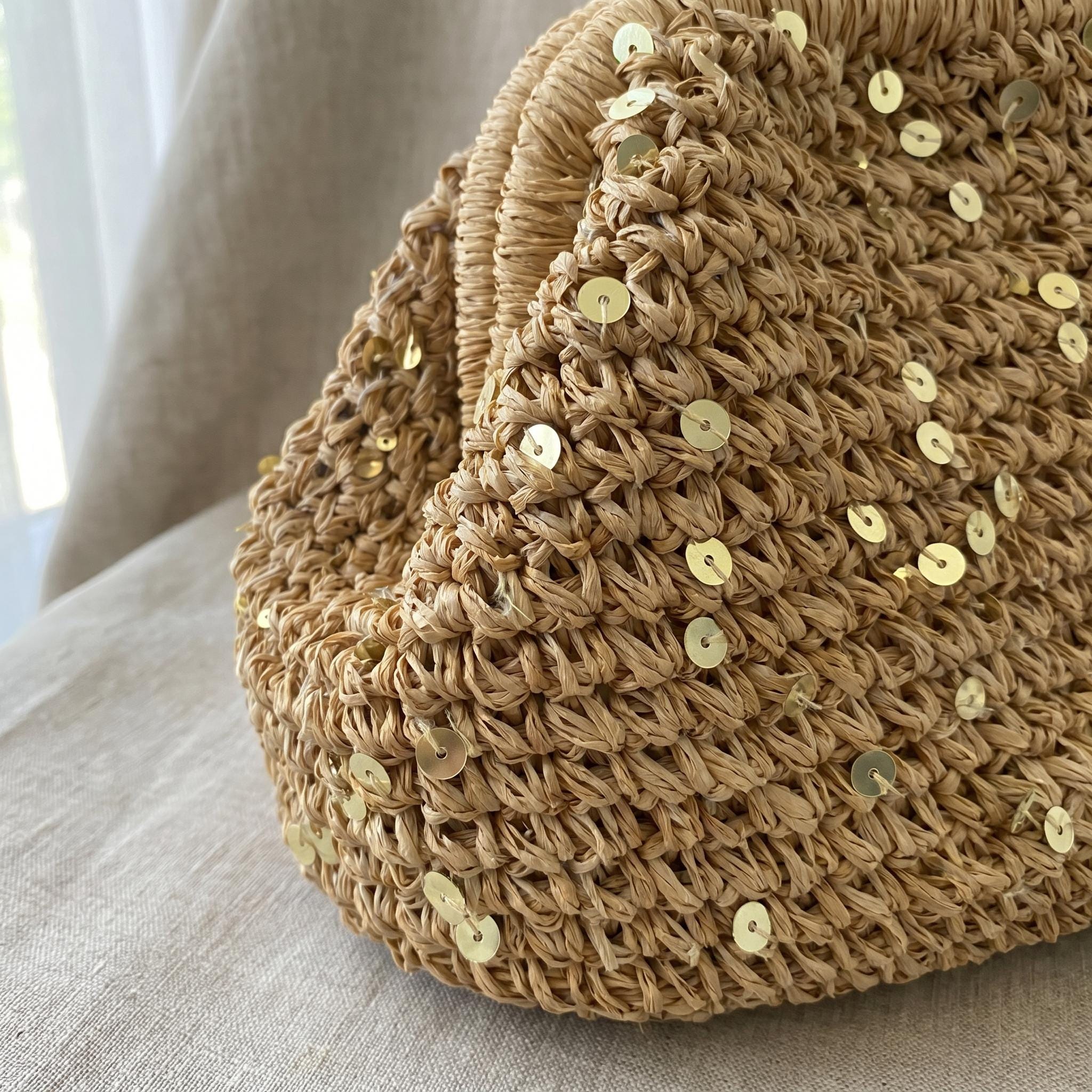 Pearl Beaded Woven Vacation Clutch Bag - Image 4